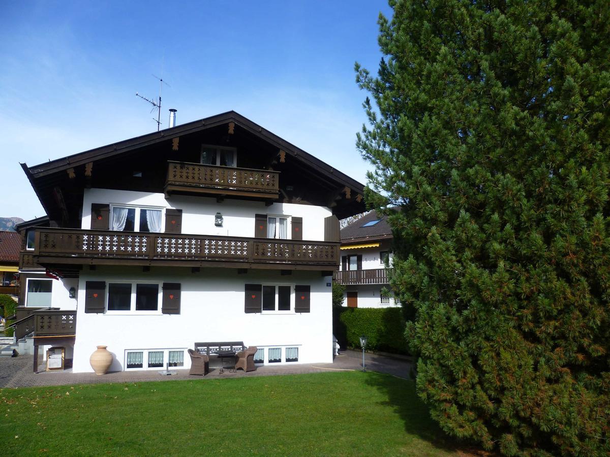 Ferienwohnung Antikstübchen * Garmisch-Partenkirchen